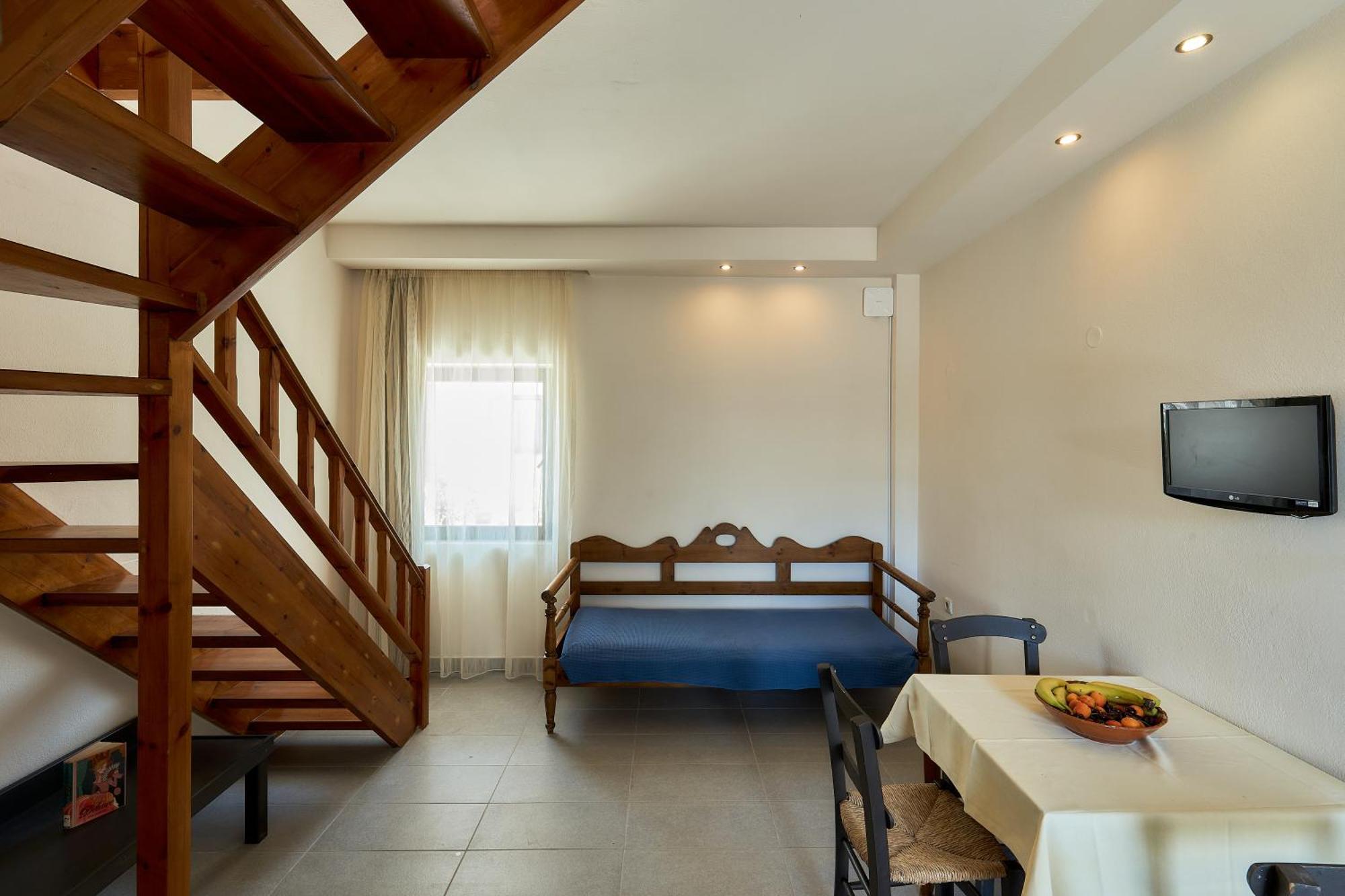 Creteco Hotel & Suites Gournes Gouvon Экстерьер фото