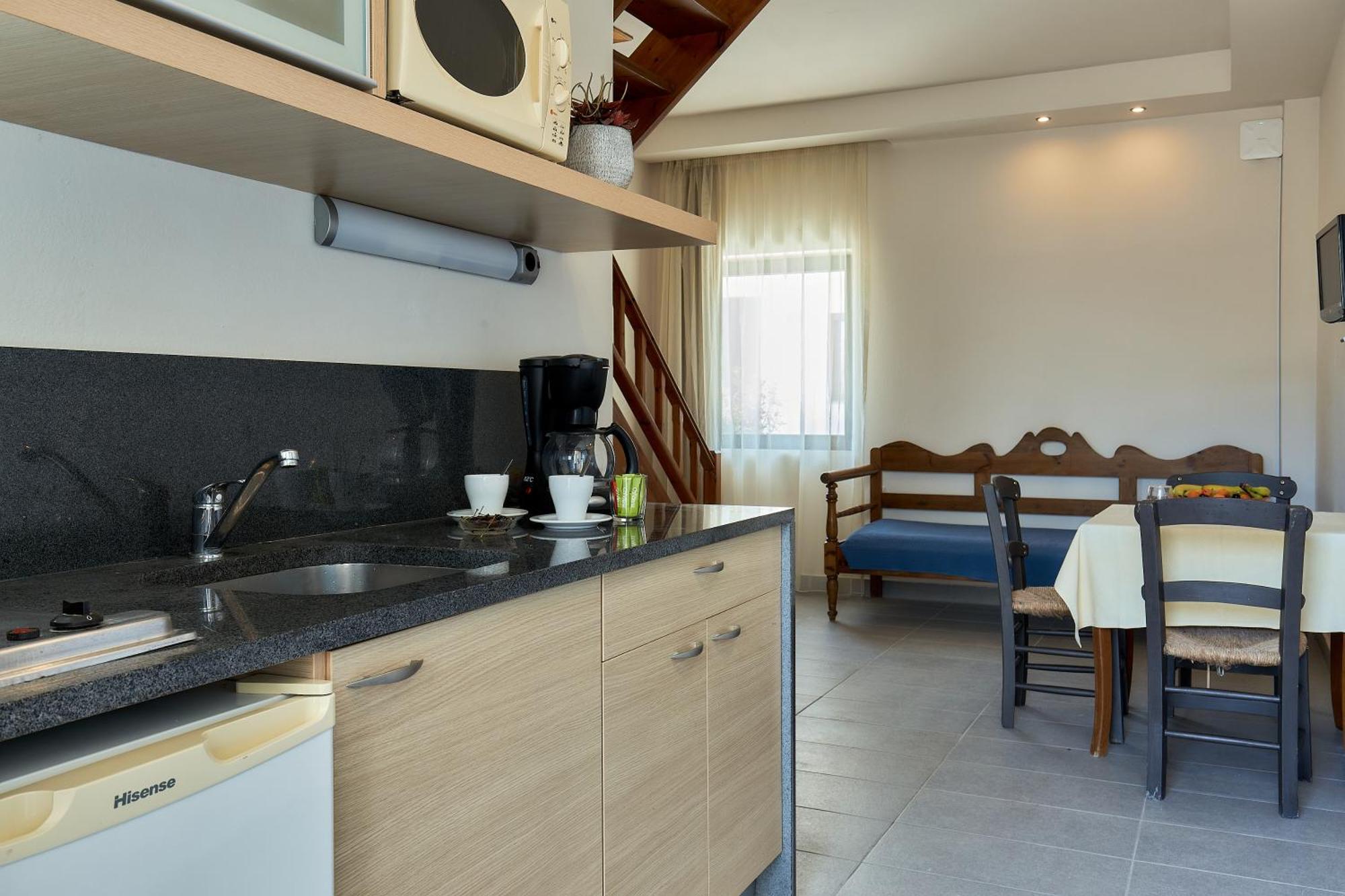 Creteco Hotel & Suites Gournes Gouvon Экстерьер фото
