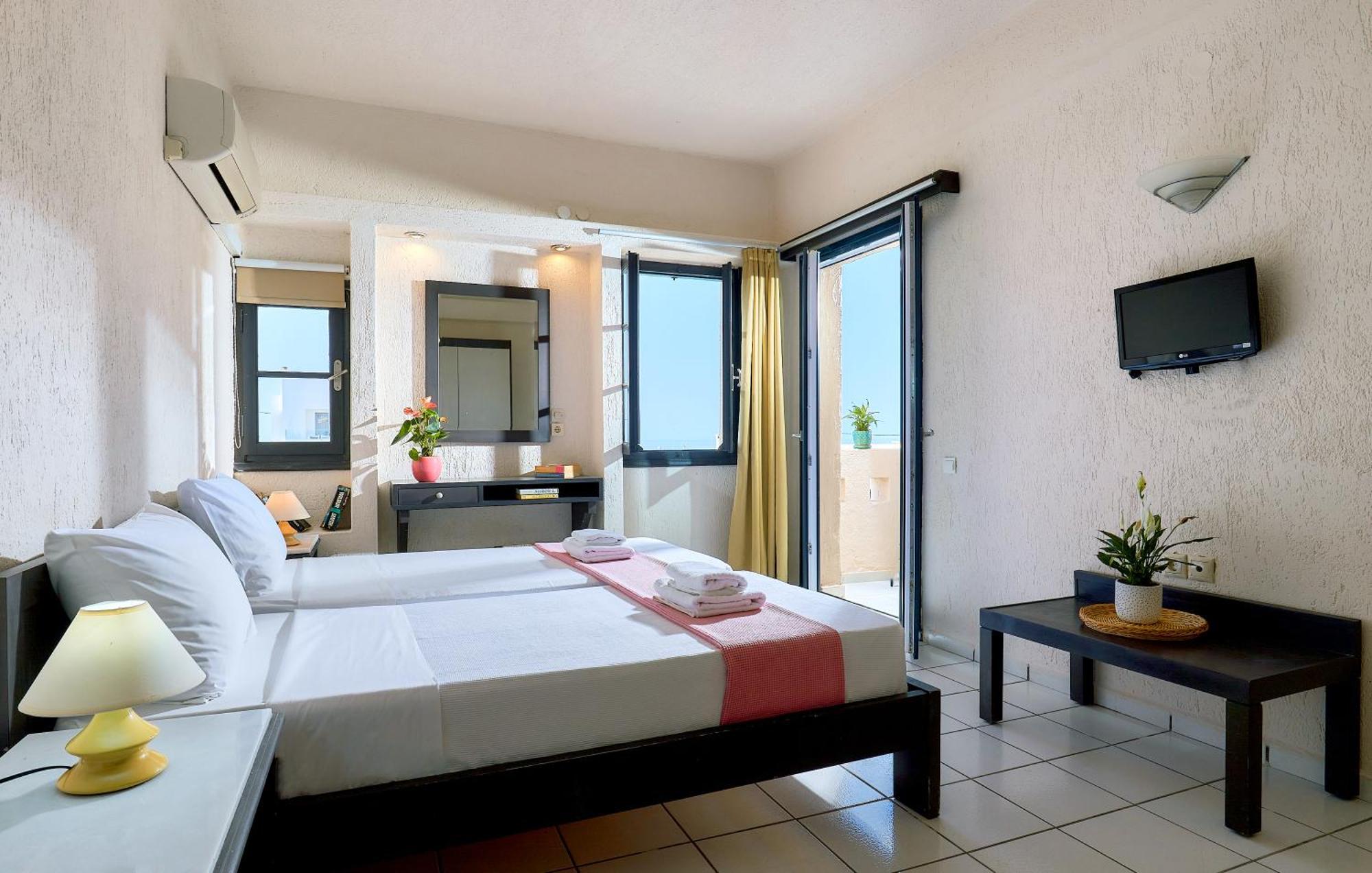 Creteco Hotel & Suites Gournes Gouvon Экстерьер фото