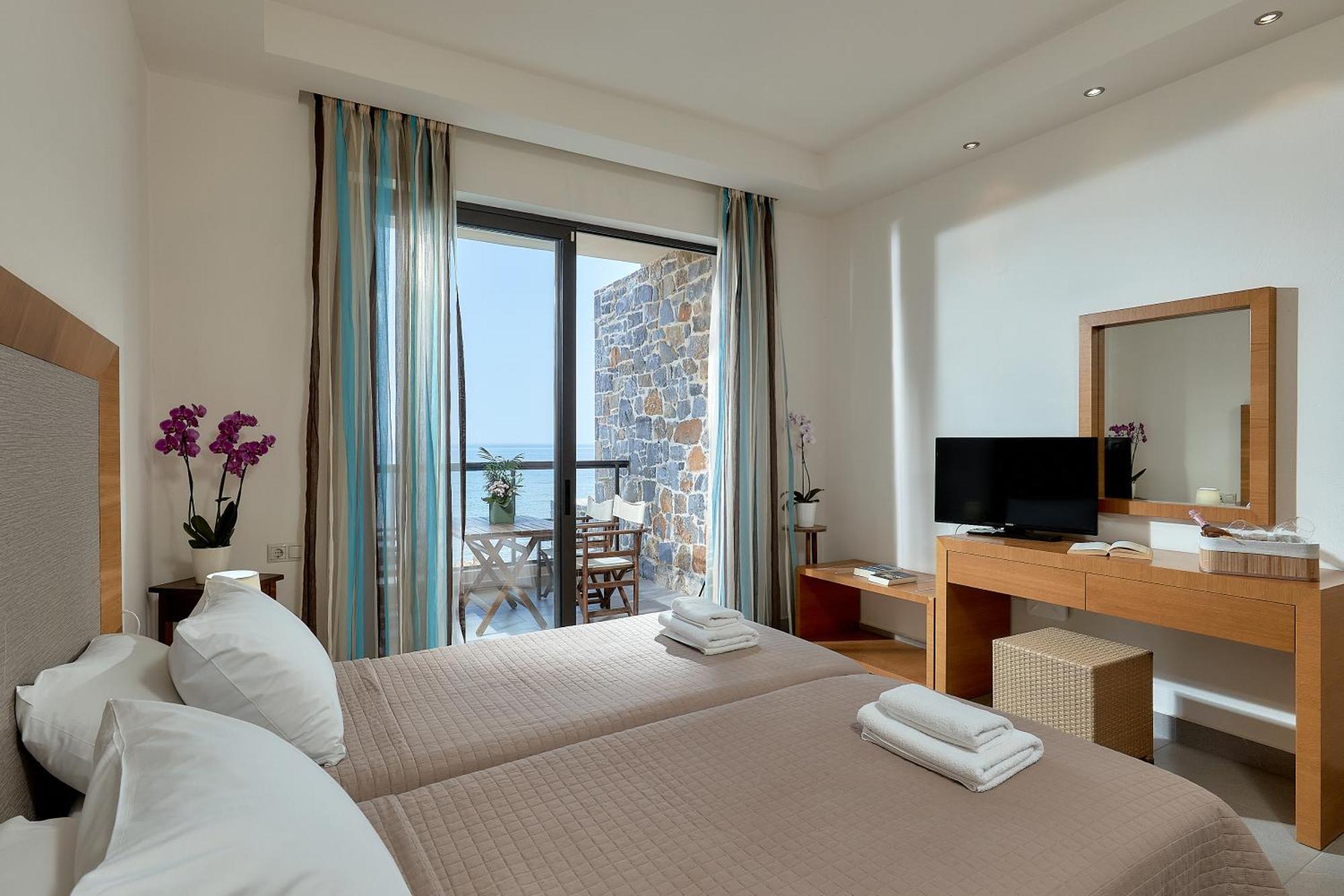 Creteco Hotel & Suites Gournes Gouvon Экстерьер фото