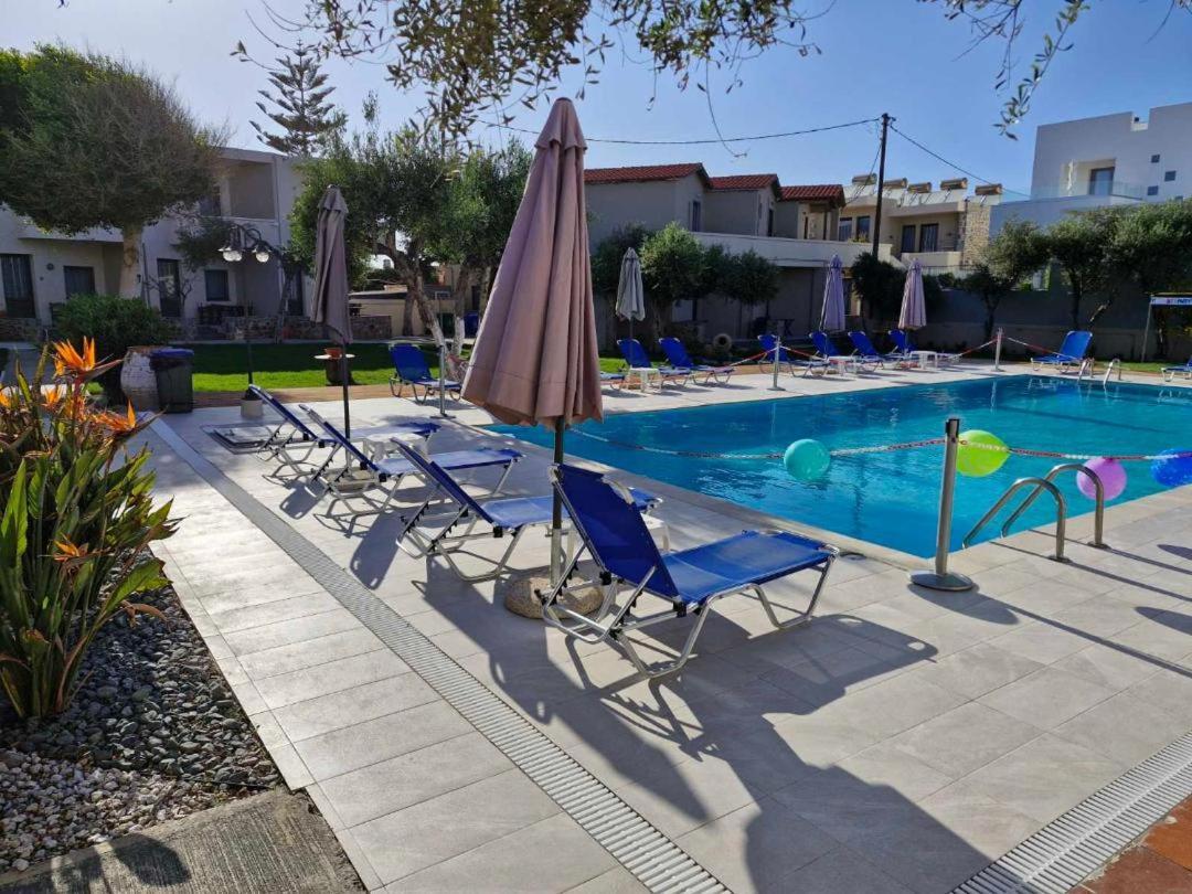 Creteco Hotel & Suites Gournes Gouvon Экстерьер фото